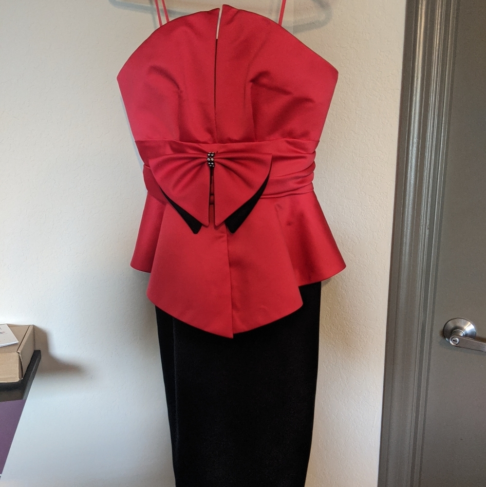 Vintage black and red strapless dress